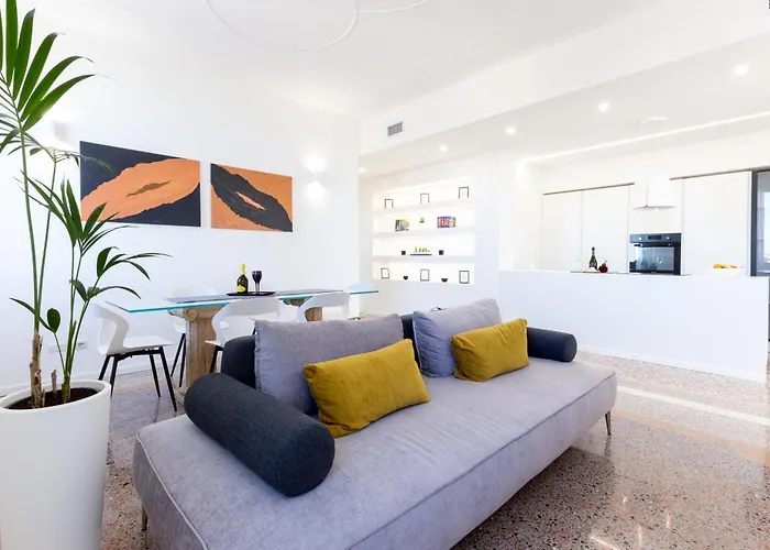 Adventura Penthouse * Rom